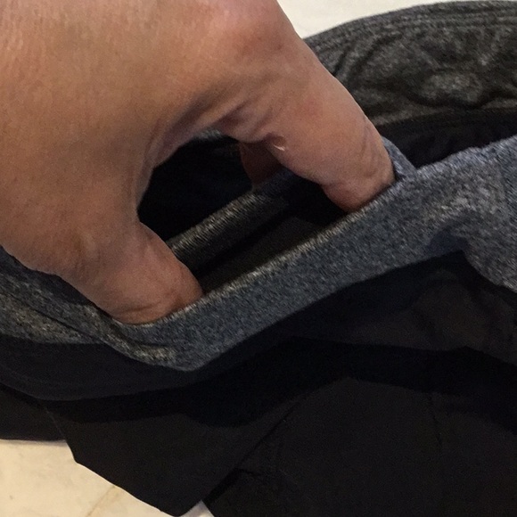 Nike youth running shorts - Picture 5 of 7